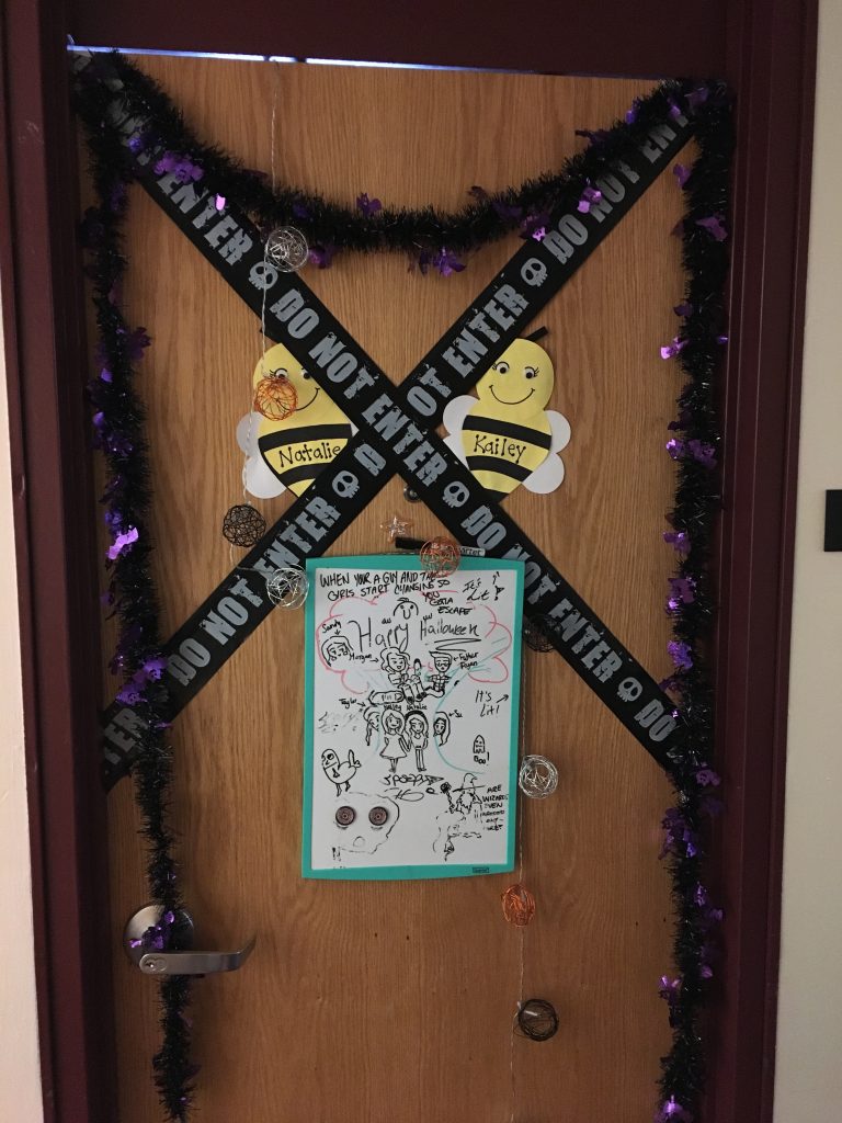 Easy Halloween Dorm Decorations Temple Update